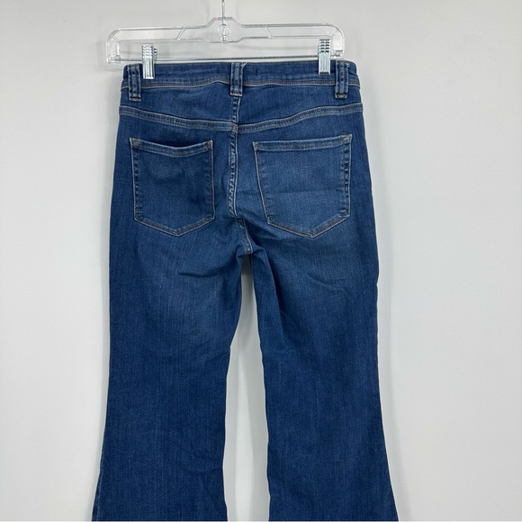 We The Free by Free People Size 28 Flare Leg Jeans Medium Wash Blue Flared - Picture 4 of 9
